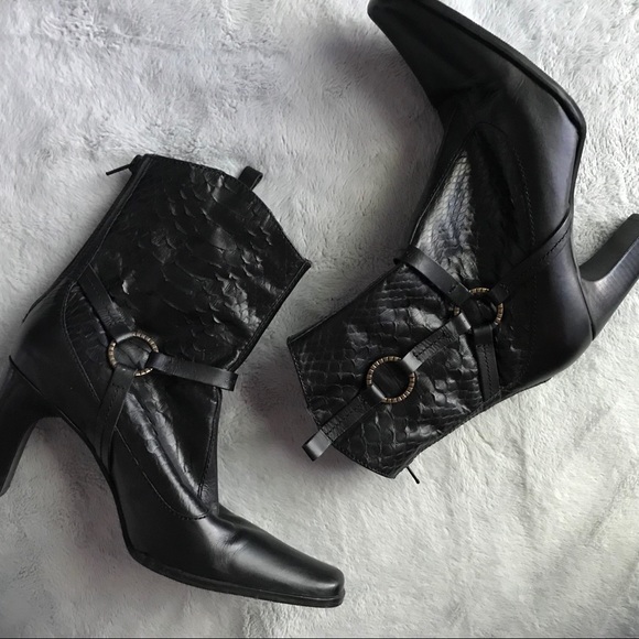 Harley-Davidson Shoes - Harley-Davidson Pavlina Harness Leather Boots